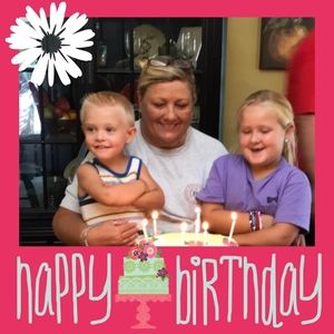 Meet your Posher, Deena